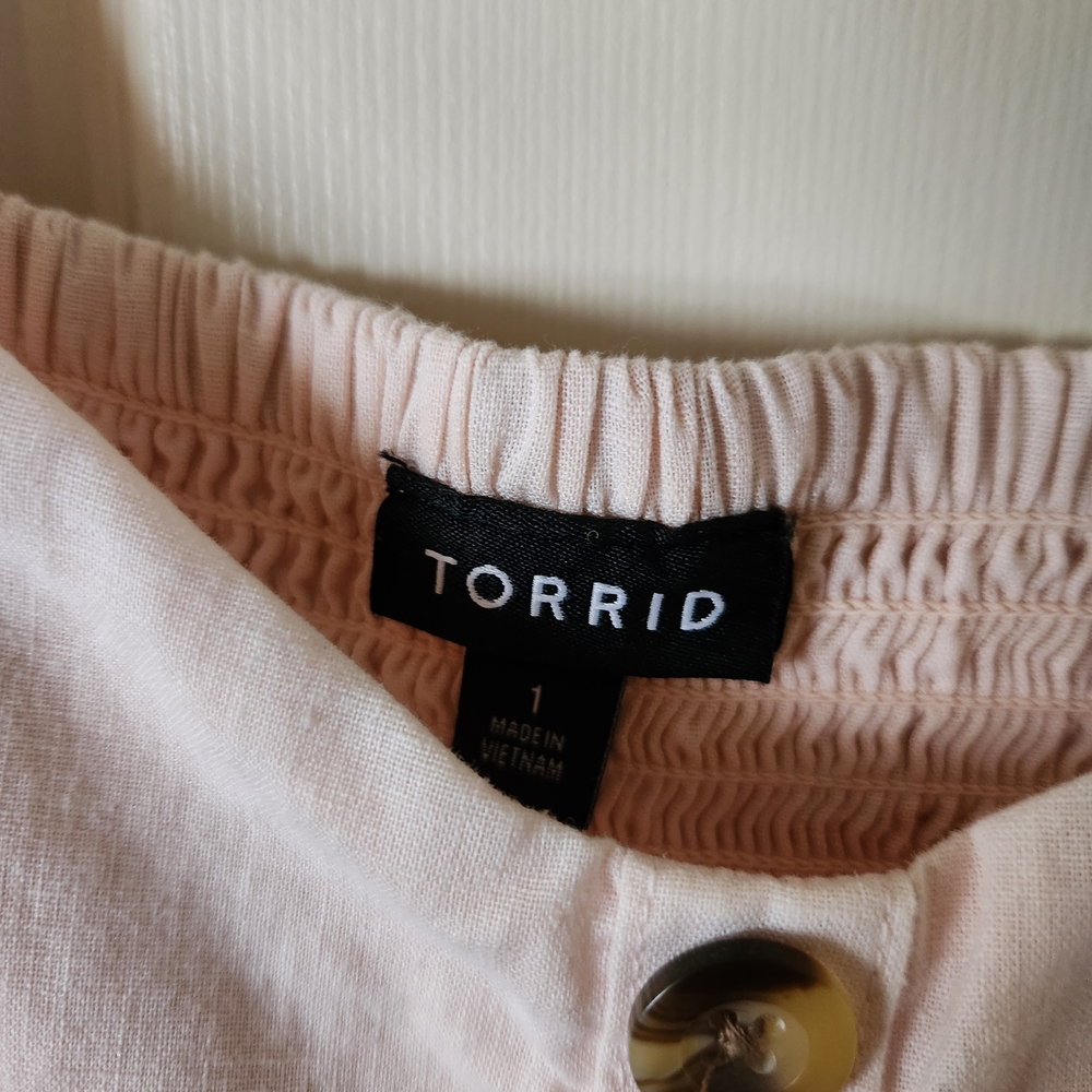 Torrid Light Pink Button-Down Top - image 3